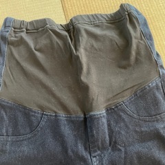 UNIQLOマタニティズボン2着セットの画像
