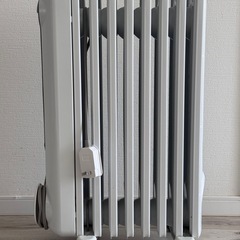 【美品】デロンギ オイルヒーター｜海外移住のため出品 の画像