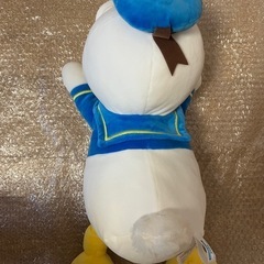 髪ふさふさ赤いほっぺドナルドダックぬいぐるみの画像