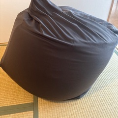 無印良品　体にフィットするソファ　ビーズクッションソファ　茶色の画像