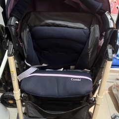 ベビーカー、チャイルドシートの画像