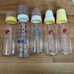 哺乳瓶の画像