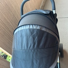 loie ベビーカー　新生児から使えますの画像