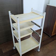 【取引中】ワゴン　棚の画像