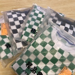 新品5着まとめ売り！新品 URBAN CHERRY  モチーフワッペンデザインブロックチェック柄の画像