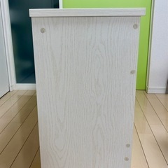 貰ってください・パソコンデスクの画像