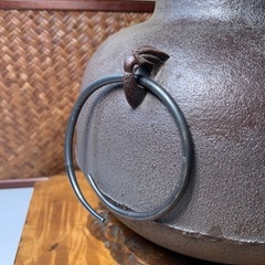 配送可能【茶道具】人間国宝 釜師 高橋敬典 作 真形釜 共箱付 銅蓋・釜環付 鉄釜 茶釜 骨董品の画像
