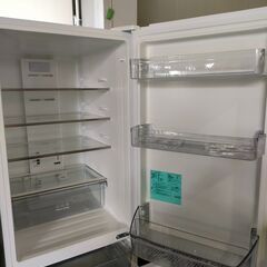 ジャングル×2大型良品館　冷蔵庫　ハイアール　JR-CV34A　335L　2022年製　ファミリー　一人　家電　白　ホワイト　和泉市の画像