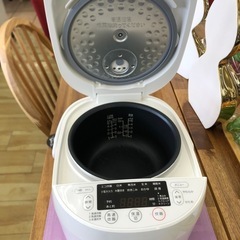 Haier マイコンジャー炊飯器5.5合炊き　【リサイクルフカツ岡崎倉庫店】250821KT-1の画像