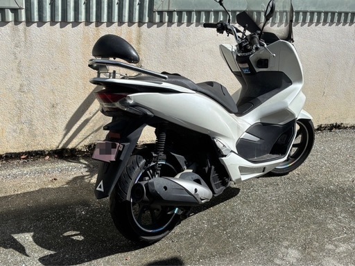 バイク pcx81