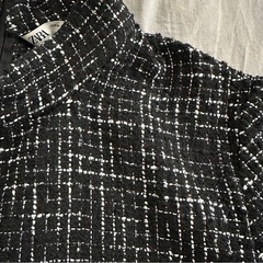 ZARA ツイードトップスの画像