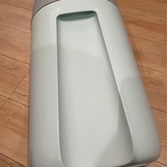 CONBI おむつゴミ箱の画像