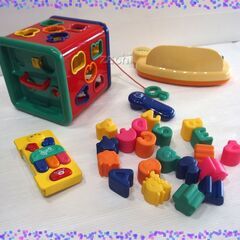 型はめキューブパズル（メロディーパズルボックス）＆コンビのドレミでダンス＆知育玩具の画像