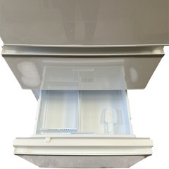 MITSUBISHI 三菱　ノンフロン　冷蔵庫　MR-CX33H-W1 63kg 330L 2023年製　クリーニング済の画像
