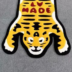 Louis Vuitton ルイヴィトン human made ラグ nigoの画像