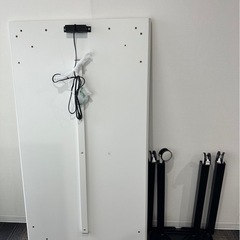 幅1500×奥行800×高さ720mm 4人用 ホワイト ブラック脚 テーブル ミーティングテーブル 
の画像