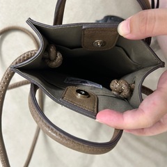 ショルダーバッグの画像