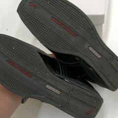 0821-013 エナメル 黒 aravon by　newbalance　23.5cmの画像