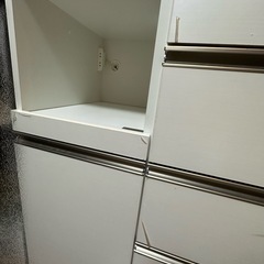 保護フィルム付き　ニトリ食器棚の画像