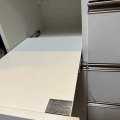 保護フィルム付き　ニトリ食器棚の画像