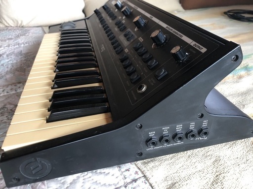 MOOG  LITTLE PHATTY 2
