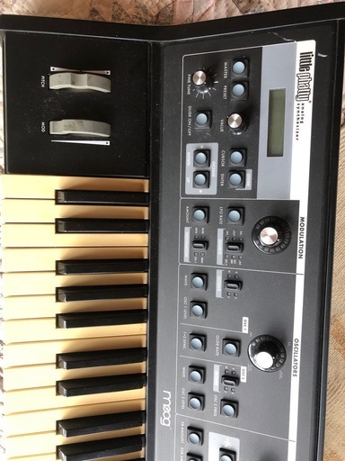 MOOG  LITTLE PHATTY 2