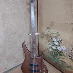ANTIQUE NOELフレットレスベースの画像