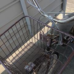 自転車　ジャンク品　パンク有（防犯登録抹消済）の画像