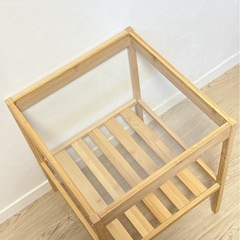 IKEAのNESNA（ネスナ）サイドテーブルの画像