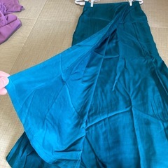 ロングスカートの画像