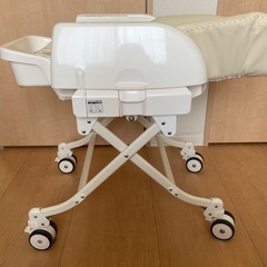 ハイローチェア　手動可動の画像