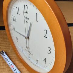 ほぼ未使用 CITIZEN シチズン 電波掛け時計  (修理が必要かも)の画像