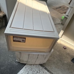 衣装箱
の画像