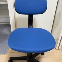 貰ってください・キャスター付椅子の画像
