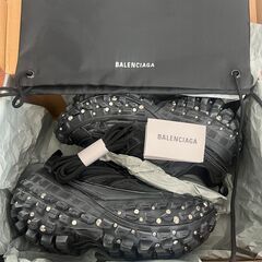 BALENCIAGA (バレンシアガ) DEFENDER BOUNCER SNEAKER ディフェンダー バウンサー スクリュー チャンキーソール メッシュ ローカットスニーカー ブラックの画像