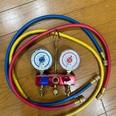⑧マニホールドゲージの画像
