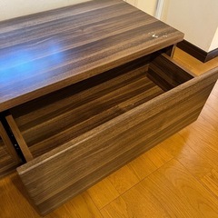 テレビ台の画像