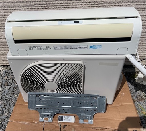 ★本日価格★TOSHIBA エアコン　10畳用　2023年製 東芝 エアコン 10畳用 - 愛知県で出張買取なら不用品・家具