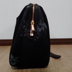 【未使用】LOUVROUSE ルーブルーゼのハンドバッグの画像