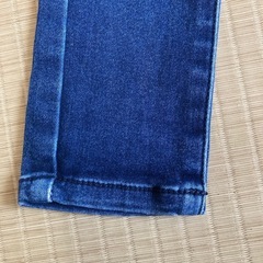 キッズ　女の子用　ジーンズの画像