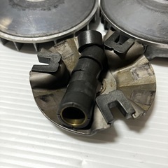 シグナスxsr純正ドライブプーリーの画像