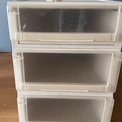 Fitzのオフホワイトの収納ケース3つですの画像