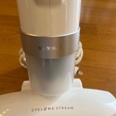 布団用掃除機　アイリスオーヤマの画像