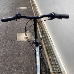 🚲春日市🚲折りたたみ自転車🚲20インチ🚲Trisc ina🚲新品🚲6段ギア付き🚲白色🚲GG5C32348🚲No293の画像
