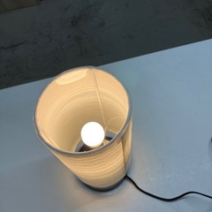 O2508-606 ニトリ テーブルランプ 年式表記無し 点灯確認済み 電球付き 中古の画像