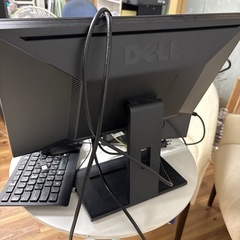 デスクトップパソコン一式の画像