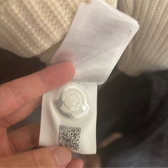 最終価格モンクレール　ニット？セーター？の画像