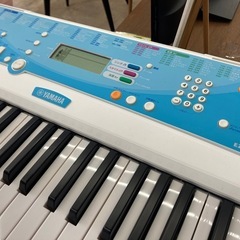 🎵YAMAHA ヤマハ🎵電子キーボード🎵光る鍵盤🎵EZ-J220🎵6729の画像