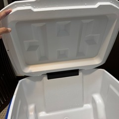 コールマン ホイールクーラー　60QTの画像