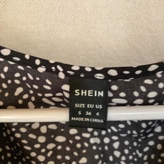 SHEIN ワンピースの画像